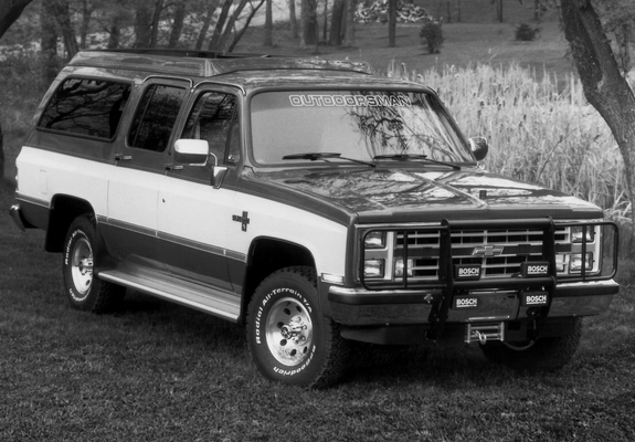 Chevrolet Suburban Outdoorsman 1988 pictures