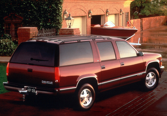 Chevrolet Suburban (GMT400) 1994–99 images