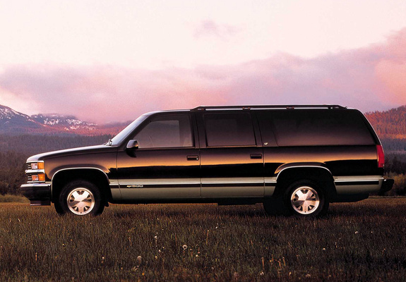 Chevrolet Suburban (GMT400) 1994–99 photos