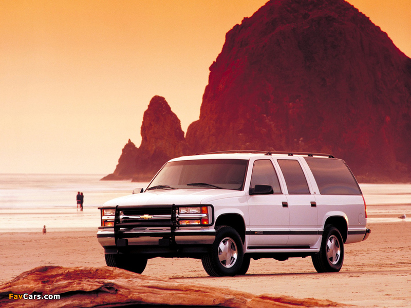 Chevrolet Suburban (GMT400) 1994–99 photos (800 x 600)