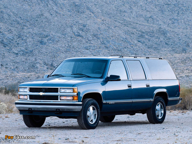 Chevrolet Suburban (GMT400) 1994–99 pictures (640 x 480)