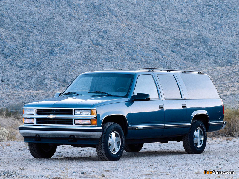 Chevrolet Suburban (GMT400) 1994–99 pictures (800 x 600)