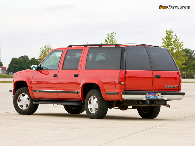 Chevrolet Suburban (GMT400) 1994–99 pictures (640 x 480)