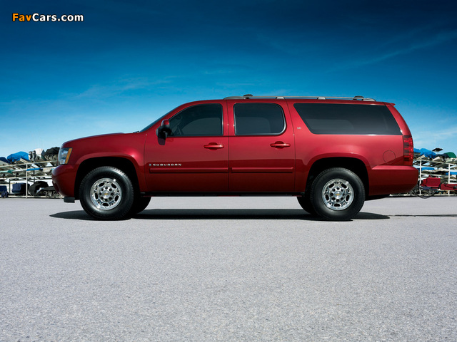 Chevrolet Suburban (GMT900) 2006 images (640 x 480)