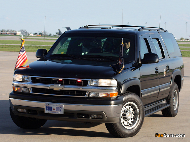 Chevrolet Suburban 2500 Armored Presidential Security Car (GMT800) 2006 wallpapers (640 x 480)