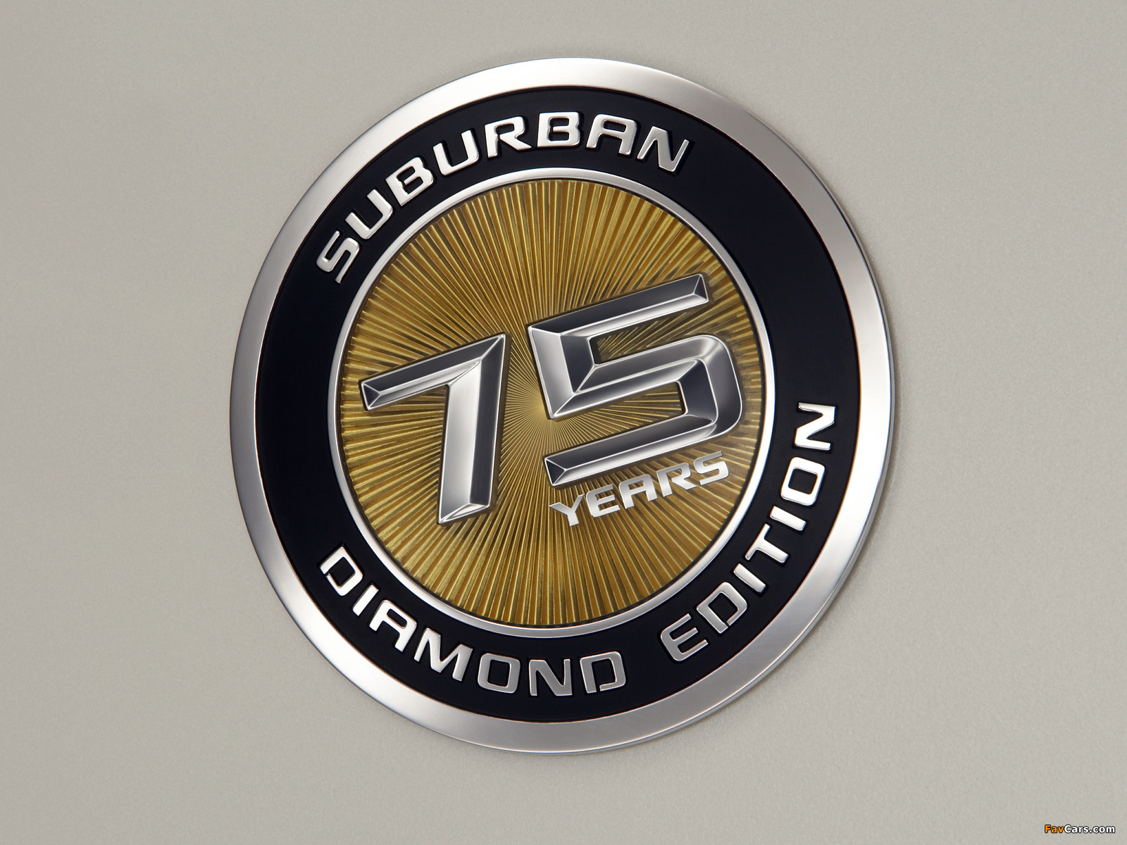 Chevrolet Suburban 75th Anniversary Diamond Edition (GMT900) 2010 images (1600 x 1200)