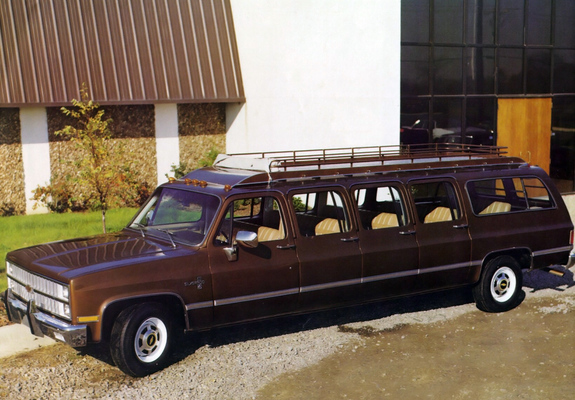 Photos of Chevrolet Suburban Silverado by Armbruster-Stageway 1982