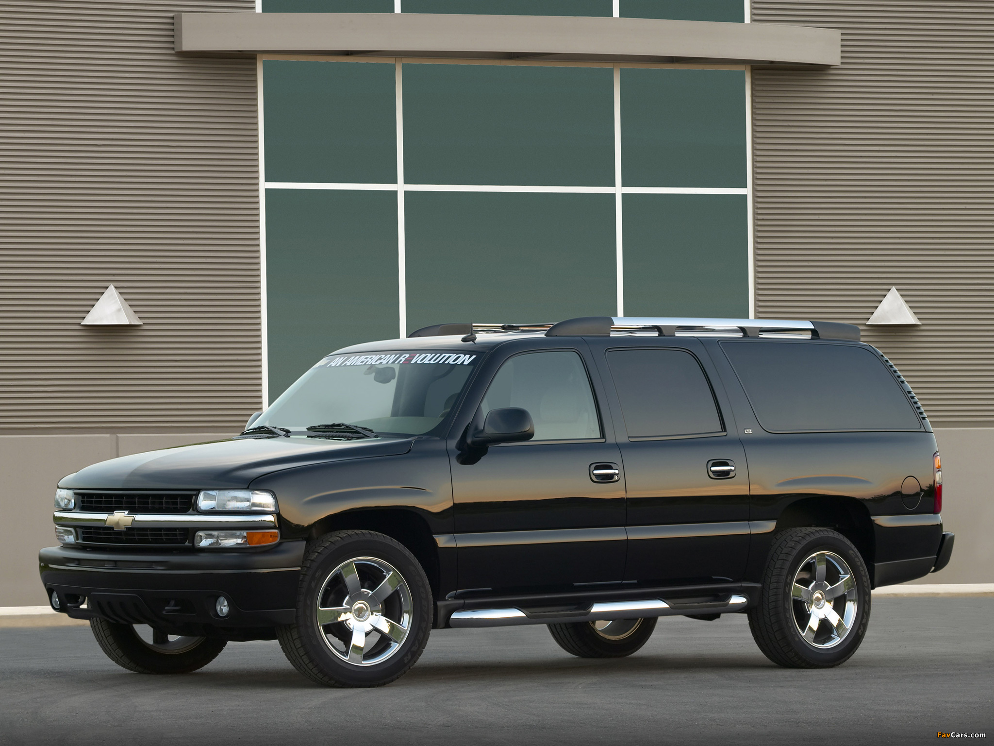 Pictures of Chevrolet Suburban (GMT800) 2003–06 (2048 x 1536)