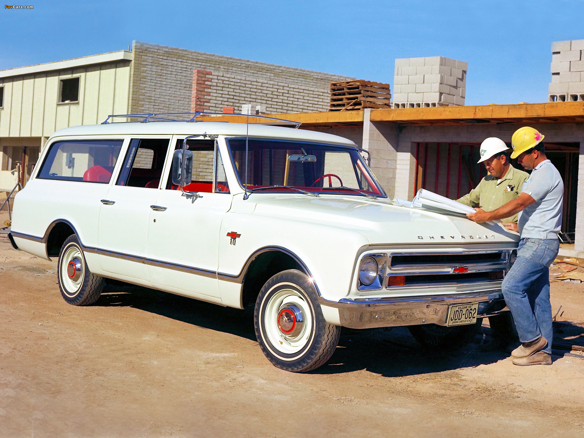 Chevrolet Suburban 1967–72 wallpapers (2048 x 1536)
