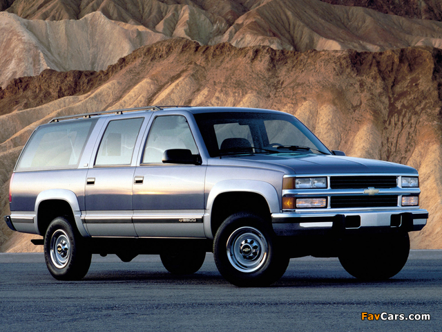Chevrolet Suburban (GMT400) 1994–99 wallpapers (640 x 480)