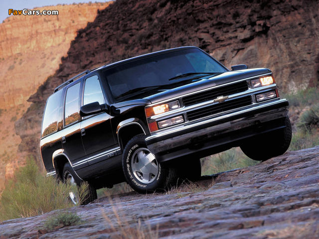 Chevrolet Tahoe (GMT410) 1995–99 pictures (640 x 480)