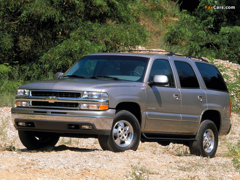 Chevrolet Tahoe (GMT840) 2000–06 images (800 x 600)