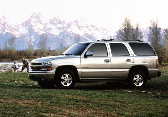 Chevrolet Tahoe (GMT840) 2000–06 images
