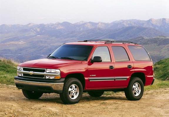 Chevrolet Tahoe (GMT840) 2000–06 photos