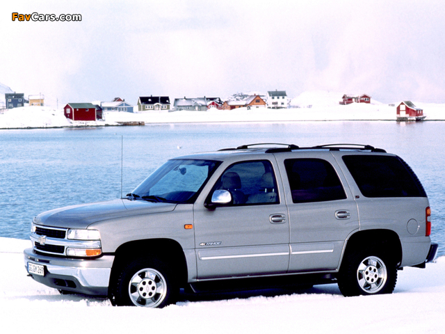 Chevrolet Tahoe EU-spec (GMT840) 2000–06 photos (640 x 480)