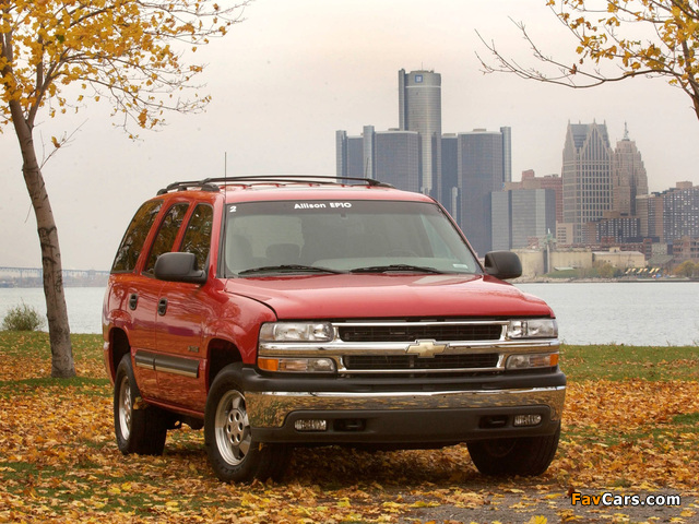 Chevrolet Tahoe (GMT840) 2000–06 pictures (640 x 480)