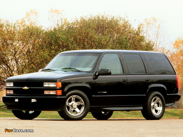 Chevrolet Tahoe Limited Concept (GMT410) 2000 wallpapers (640 x 480)