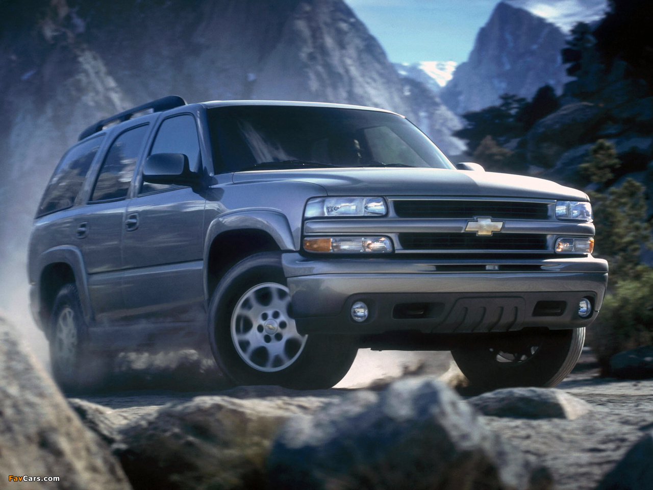 Chevrolet Tahoe Z71 (GMT840) 2001–06 images (1280 x 960)