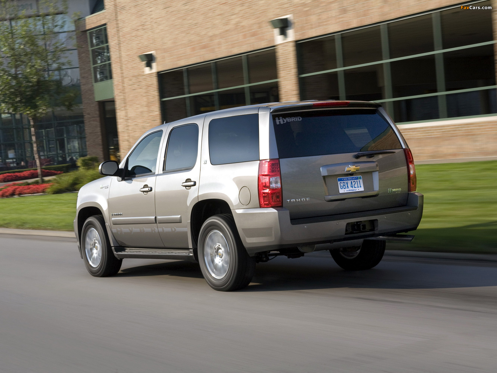 Chevrolet Tahoe Hybrid (GMT900) 2008 images (1600 x 1200)