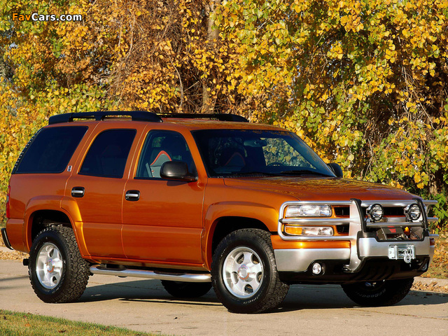 Images of Chevrolet Tahoe Z71 Concept (GMT840) 2000 (640 x 480)