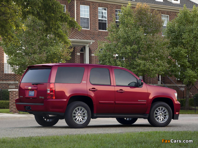 Images of Chevrolet Tahoe Hybrid (GMT900) 2008 (640 x 480)