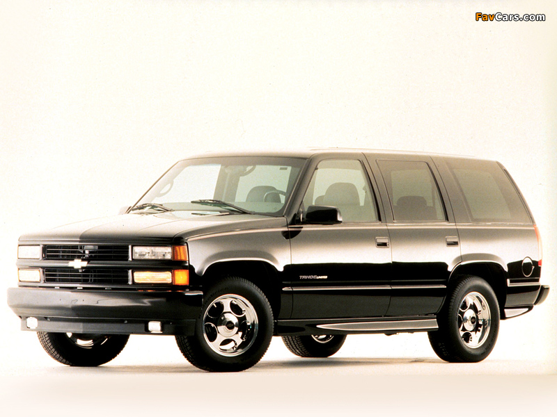 Photos of Chevrolet Tahoe Limited Concept (GMT410) 2000 (800 x 600)