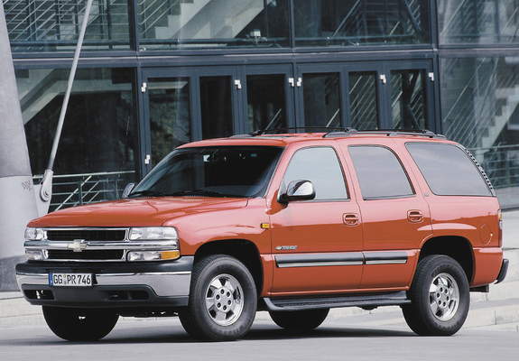 Pictures of Chevrolet Tahoe EU-spec (GMT840) 2000–06