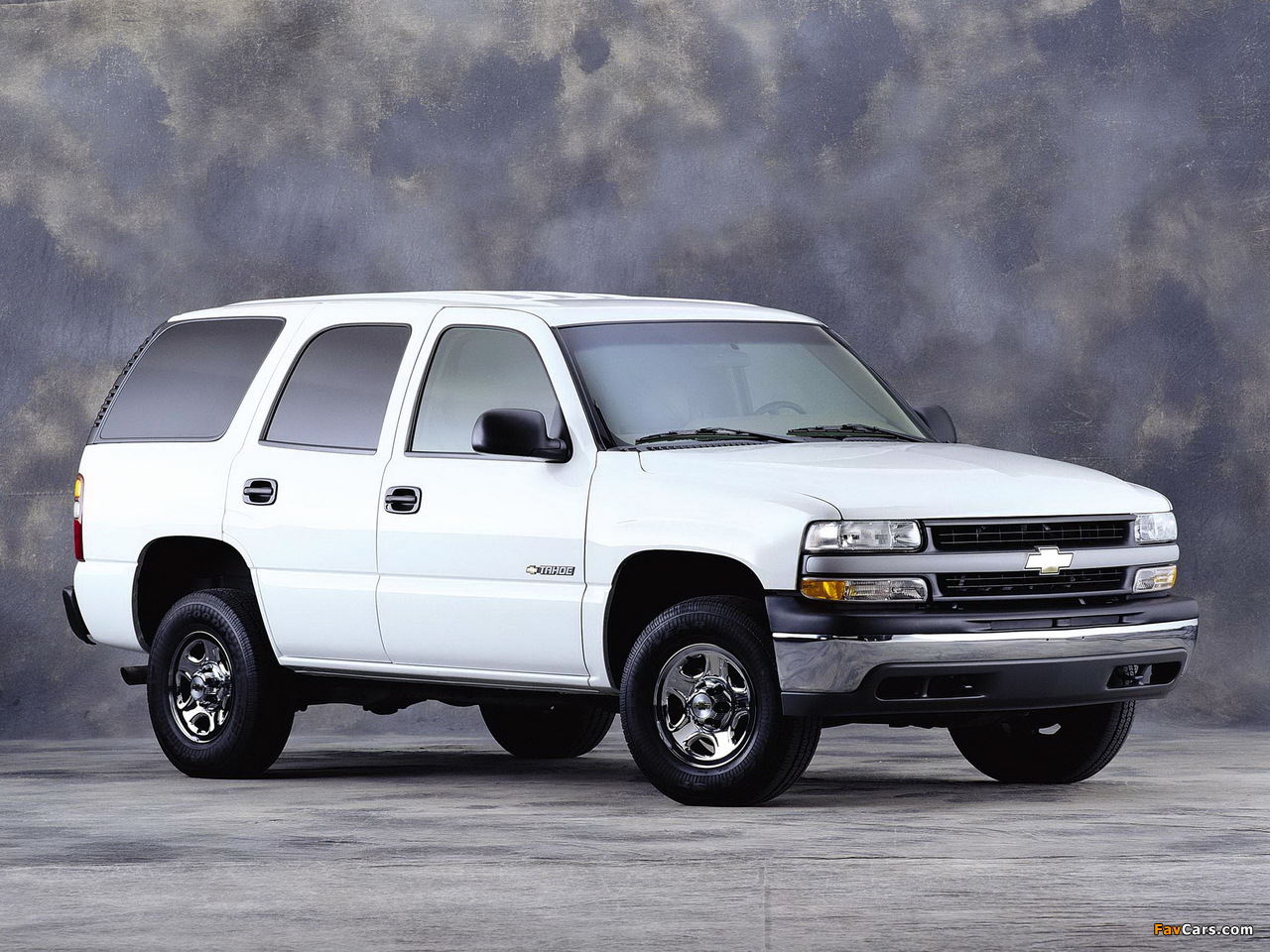 Pictures of Chevrolet Tahoe (GMT840) 2000–06 (1280 x 960)