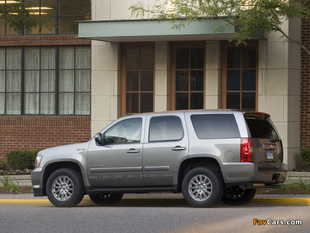 Pictures of Chevrolet Tahoe Hybrid (GMT900) 2008 (640 x 480)