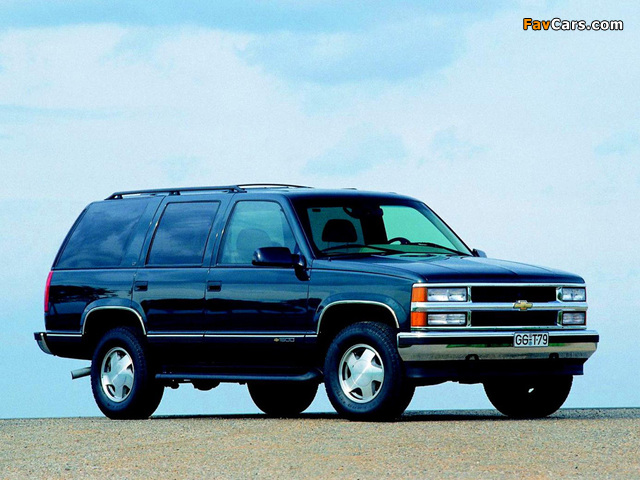 Chevrolet Tahoe (GMT410) 1995–99 wallpapers (640 x 480)