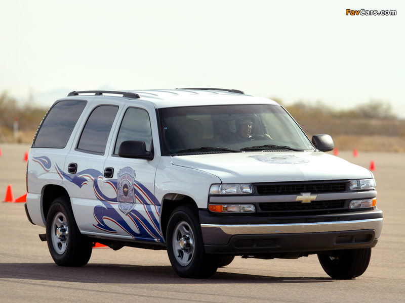 Chevrolet Tahoe Police (GMT840) 2004–07 wallpapers (800 x 600)