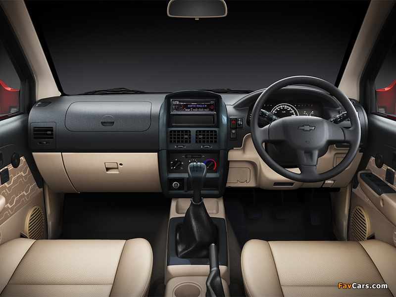 Chevrolet Tavera Neo 3 2012 photos (800 x 600)