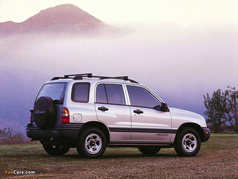 Chevrolet Tracker 1999–2004 photos (800 x 600)