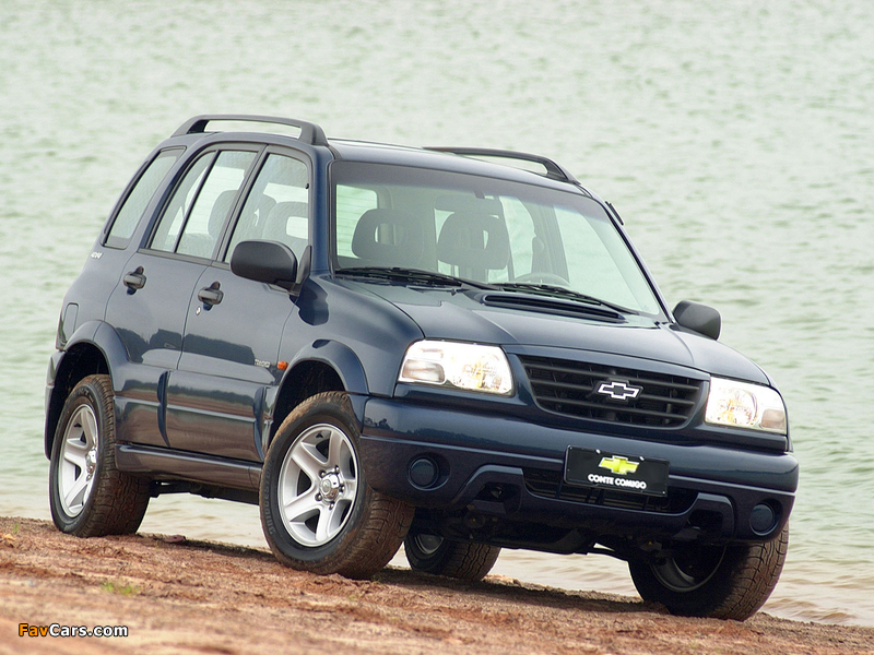 Chevrolet Tracker 2001–06 wallpapers (800 x 600)