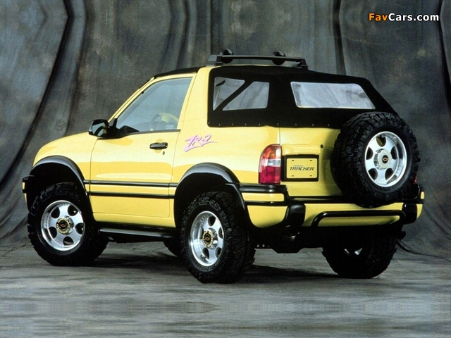 Chevrolet Tracker ZR2 Convertible 2003–04 pictures (640 x 480)