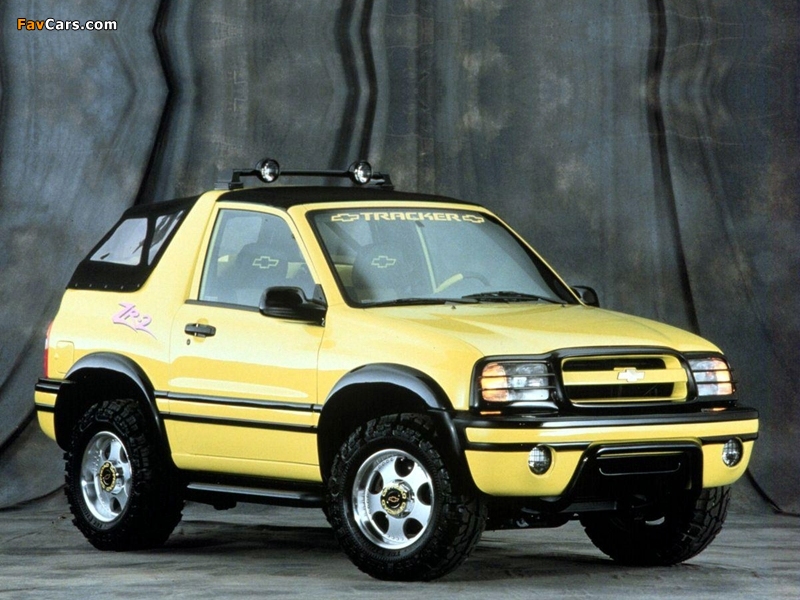 Chevrolet Tracker ZR2 Convertible 2003–04 wallpapers (800 x 600)