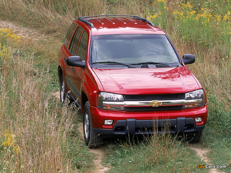 Chevrolet TrailBlazer 2001–05 images (800 x 600)