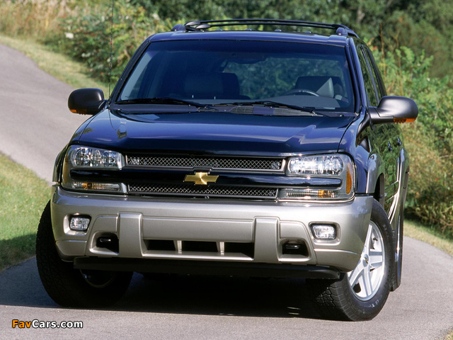 Chevrolet TrailBlazer 2001–05 wallpapers (640 x 480)