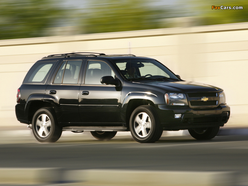 Chevrolet TrailBlazer 2005–09 photos (800 x 600)