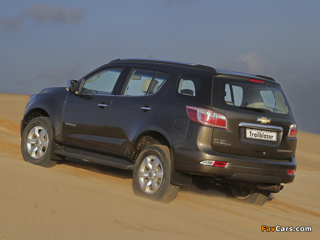 Chevrolet TrailBlazer ZA-spec 2012 pictures (640 x 480)