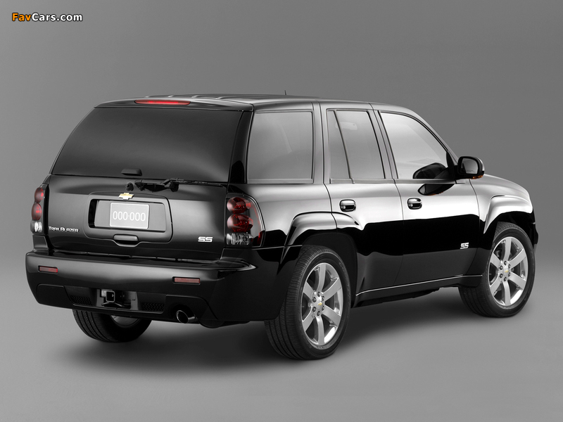 Images of Chevrolet TrailBlazer SS 2006–09 (800 x 600)