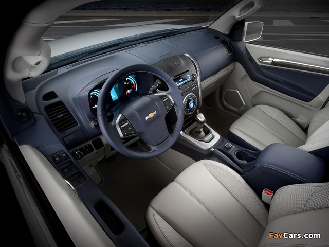 Images of Chevrolet TrailBlazer Concept 2011 (640 x 480)