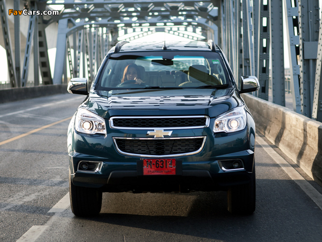 Images of Chevrolet TrailBlazer TH-spec 2012 (640 x 480)
