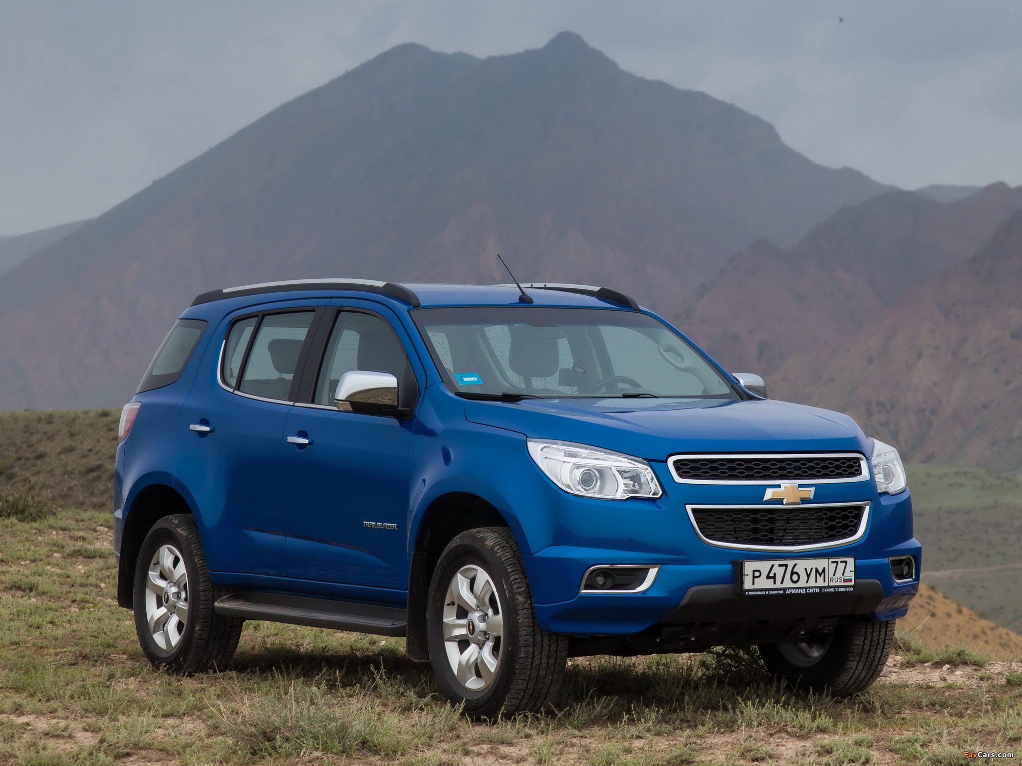 Images of Chevrolet TrailBlazer 2012 (2048 x 1536)