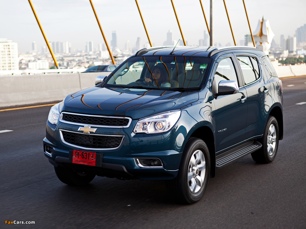 Photos of Chevrolet TrailBlazer TH-spec 2012 (1024 x 768)