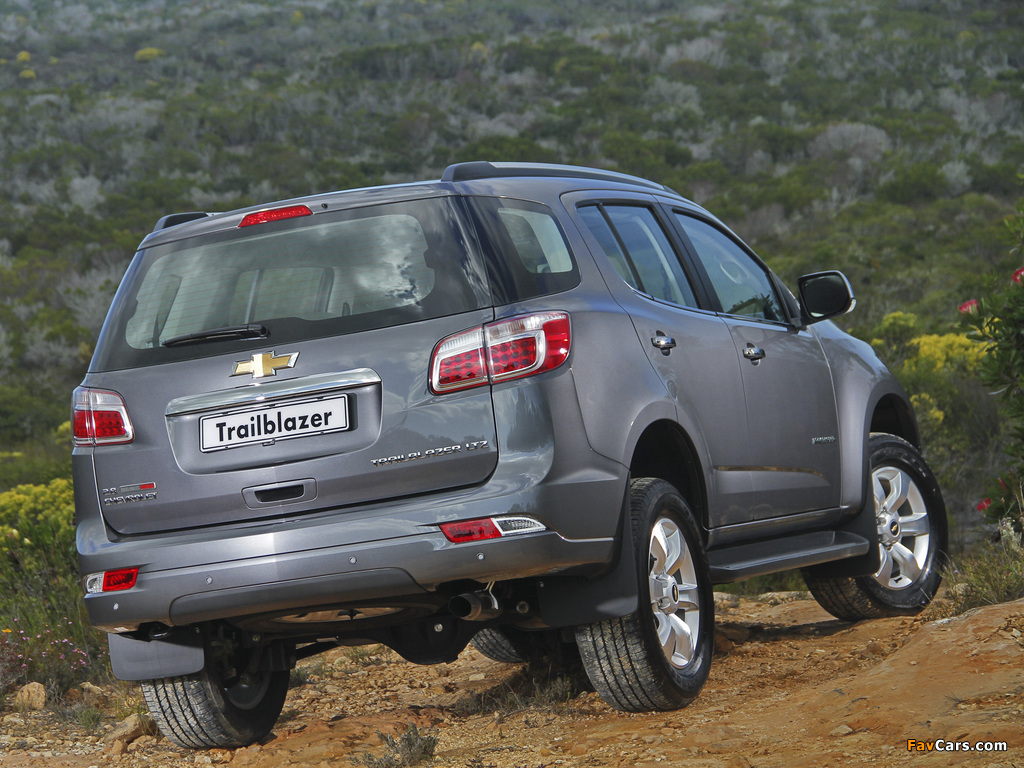 Photos of Chevrolet TrailBlazer ZA-spec 2012 (1024 x 768)