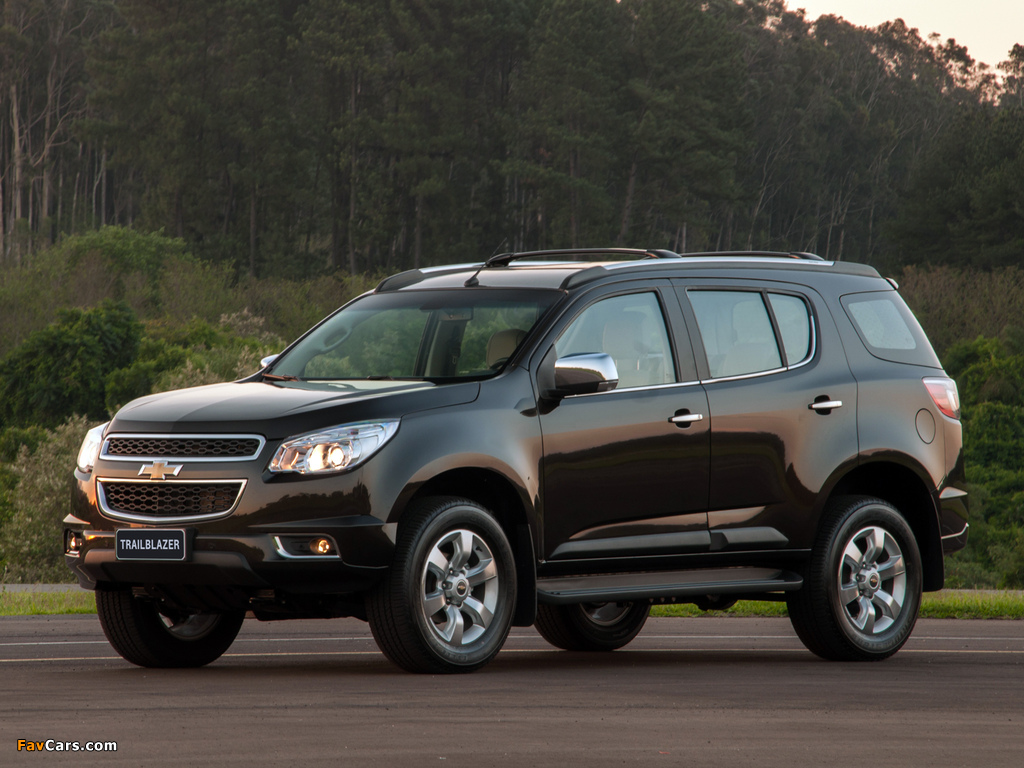 Pictures of Chevrolet TrailBlazer 2012 (1024 x 768)