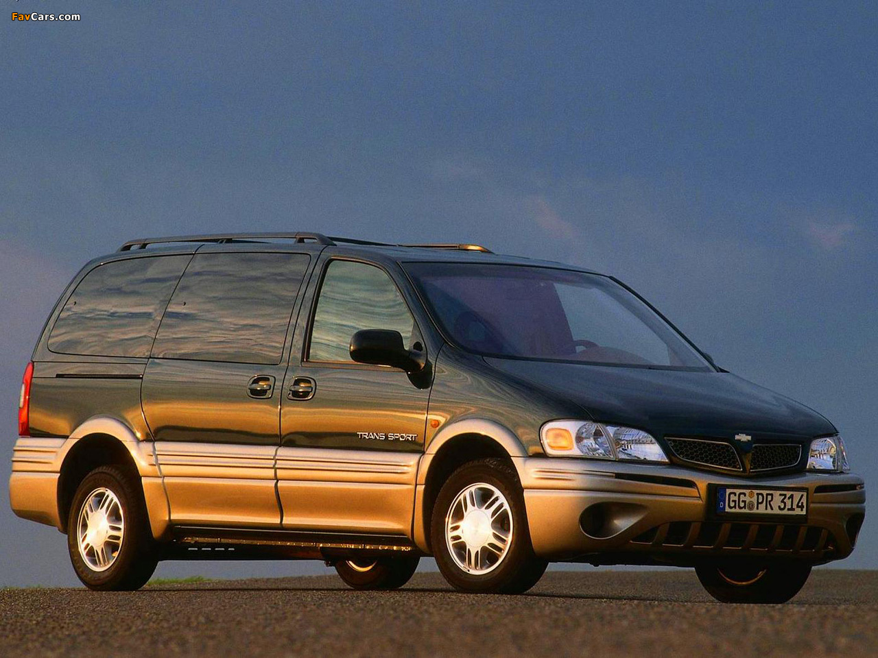 Images of Chevrolet Trans Sport 1997–2005 (1280 x 960)