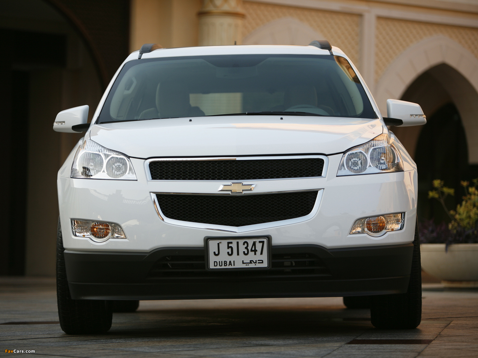 Chevrolet Traverse LT 2008–12 images (1600 x 1200)