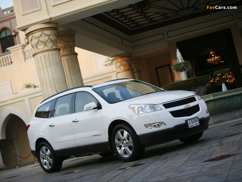 Chevrolet Traverse LT 2008–12 wallpapers (800 x 600)